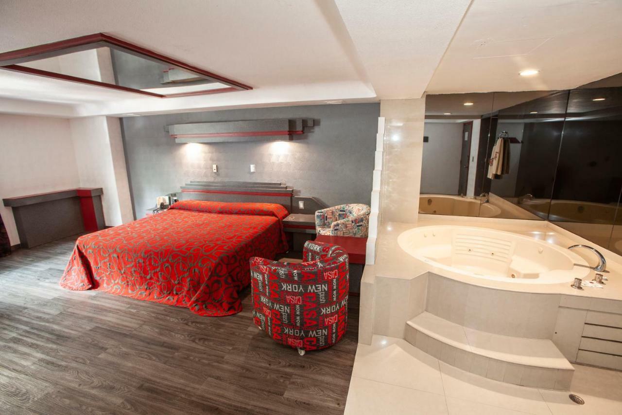Hotel La Rosa - Solo Adultos Kota Meksiko Bagian luar foto