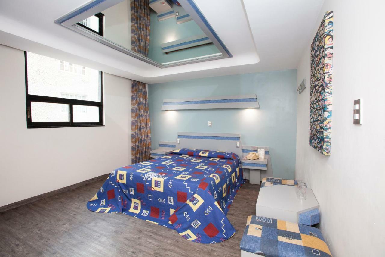 Hotel La Rosa - Solo Adultos Kota Meksiko Bagian luar foto