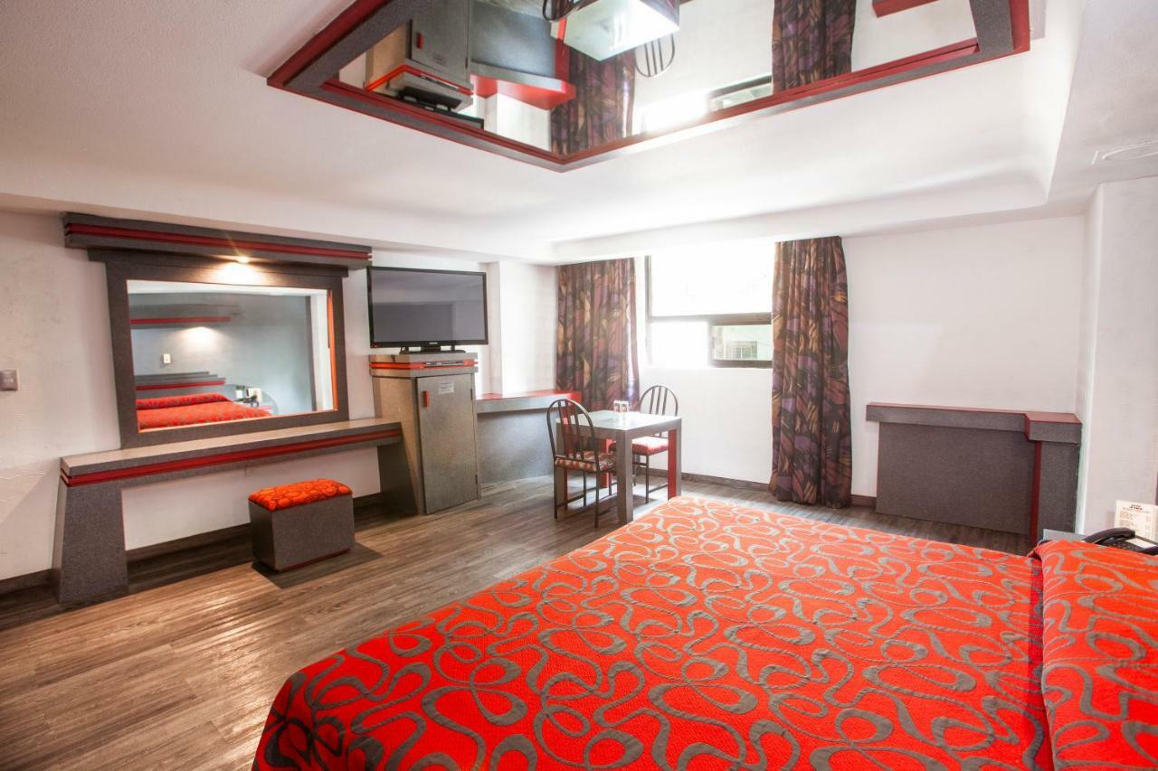 Hotel La Rosa - Solo Adultos Kota Meksiko Bagian luar foto